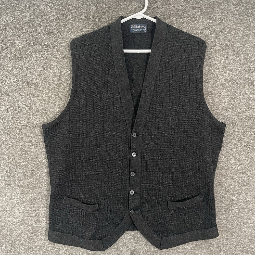 Vintage Burberrys Sweater Vest Mens Medium Gray 100% Wool V Neck Knit Button